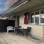 Beautiful 2 Room Apartment In A Central Location